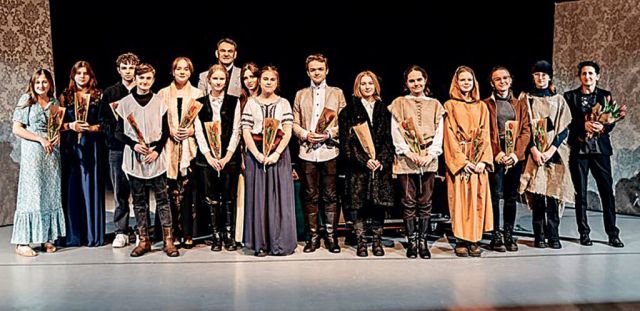 Młodzi aktorzy wystawili sztukę  „Romeo i Julia”