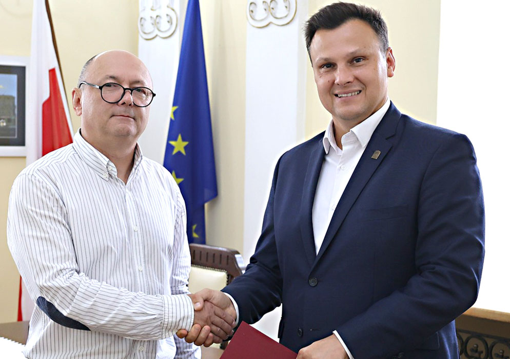 Połączenie jednostek kultury przesunięte w czasie
