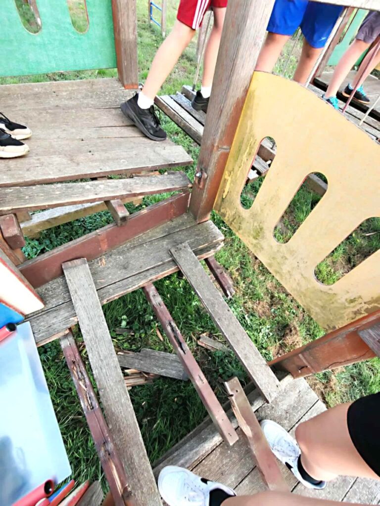 Dzieci potrzebują lepszych warunków – apeluje jedna z matek