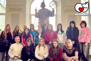 „Zwierzolubni” z jarosławskiego „Kopernika” zebrali dary dla schroniska